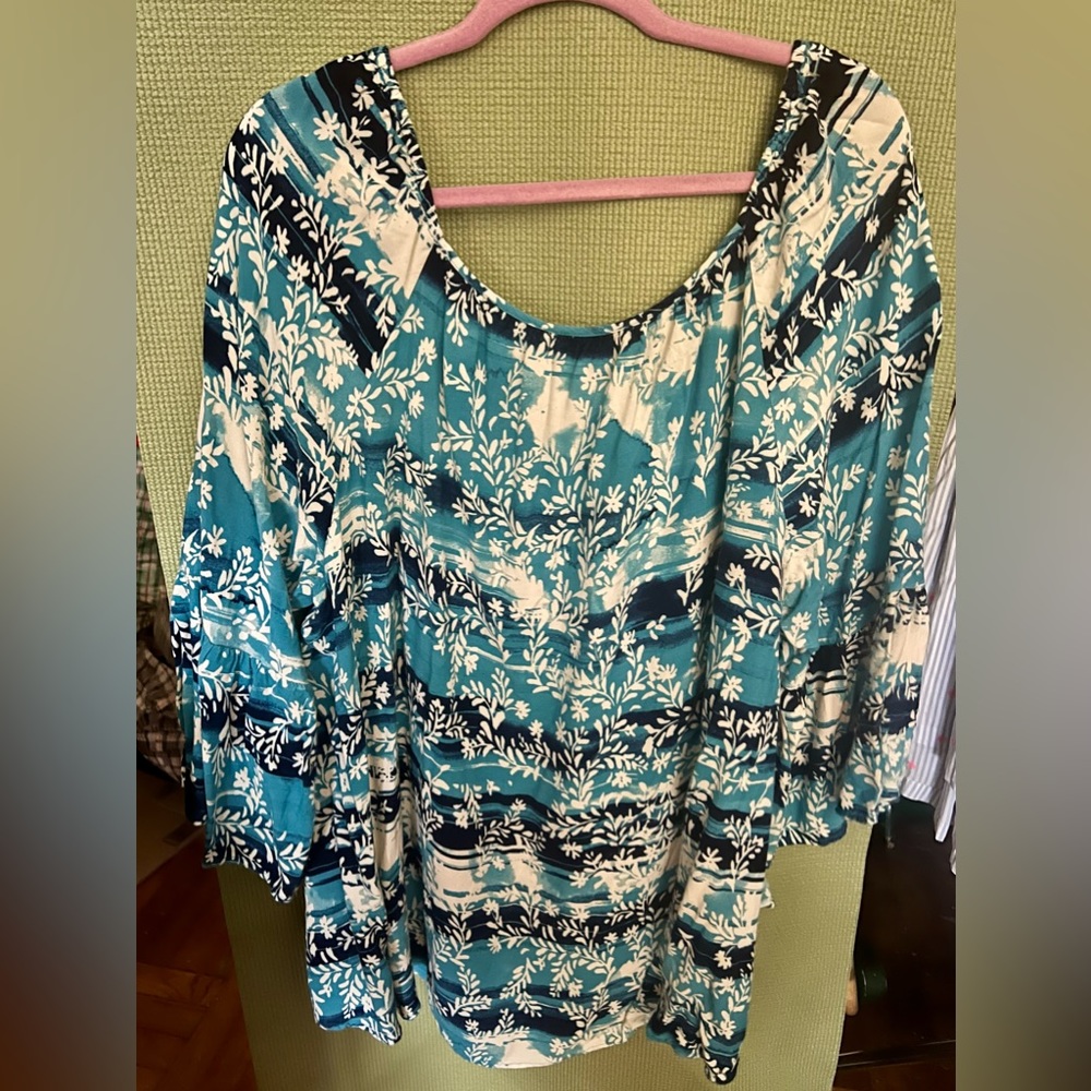 Navy, Light Blue & White A-Line Hi-Low Blouse with Bell Sleeves & Flower Design
